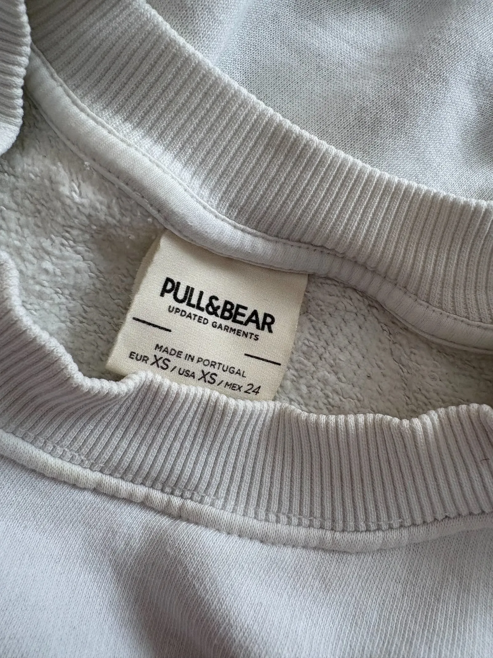Pull&Bear duks sa printom na ledjima